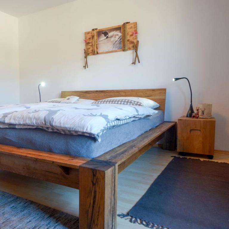 Ferienhaus Auschmiede - Apartment mit 2 Schlafzimmern, Balkon und Terrasse - 2 - 16