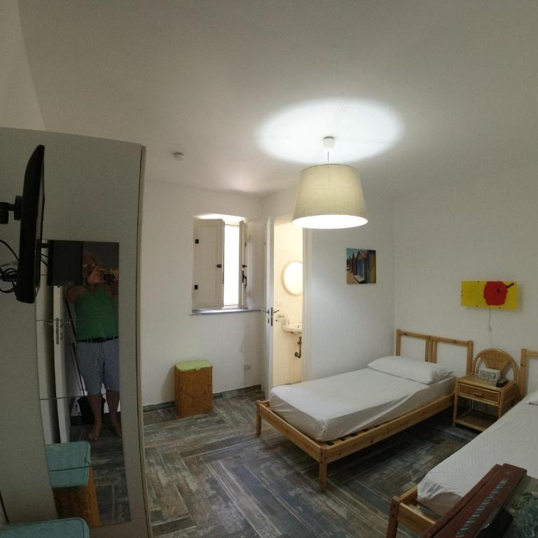 Casa Vacanza A Casa di Gio' n 52 contrada Mezzacampa località Messina - Casa con 2 Camere da Letto - 14