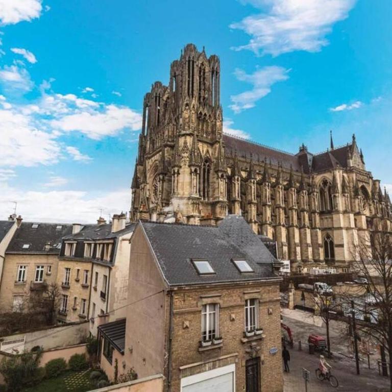 Bulle, vue Cathédrale incroyable - Apartamento de 1 dormitorio - 14