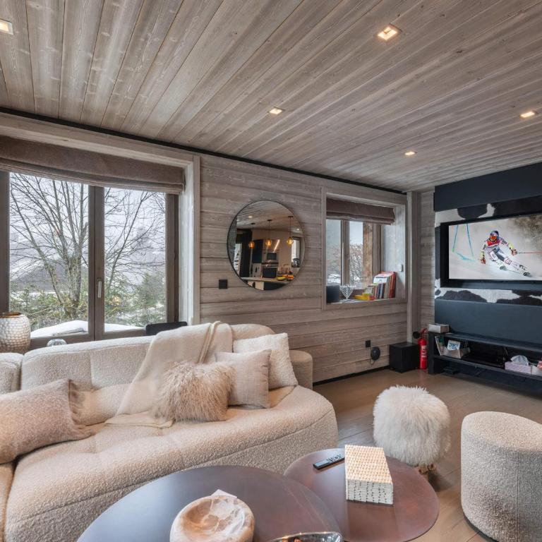 Luxueux chalet 6 chambres avec jacuzzi et home-cinéma à Megève, proche centre - FR-1-569-93 - Chalet - 5