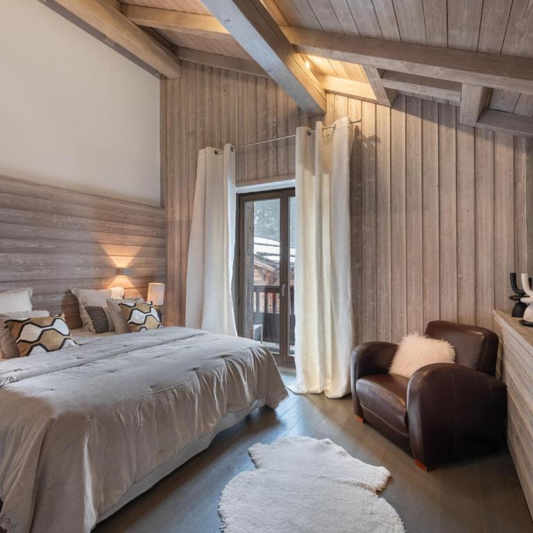 Luxueux chalet 6 chambres avec jacuzzi et home-cinéma à Megève, proche centre - FR-1-569-93 - Chalet - 11