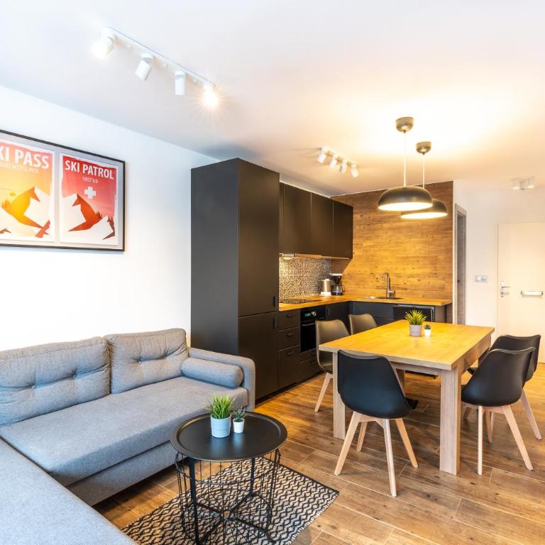 Low Budget Kaprun Apartments - Comfort Apartment mit 2 Schlafzimmern - 1