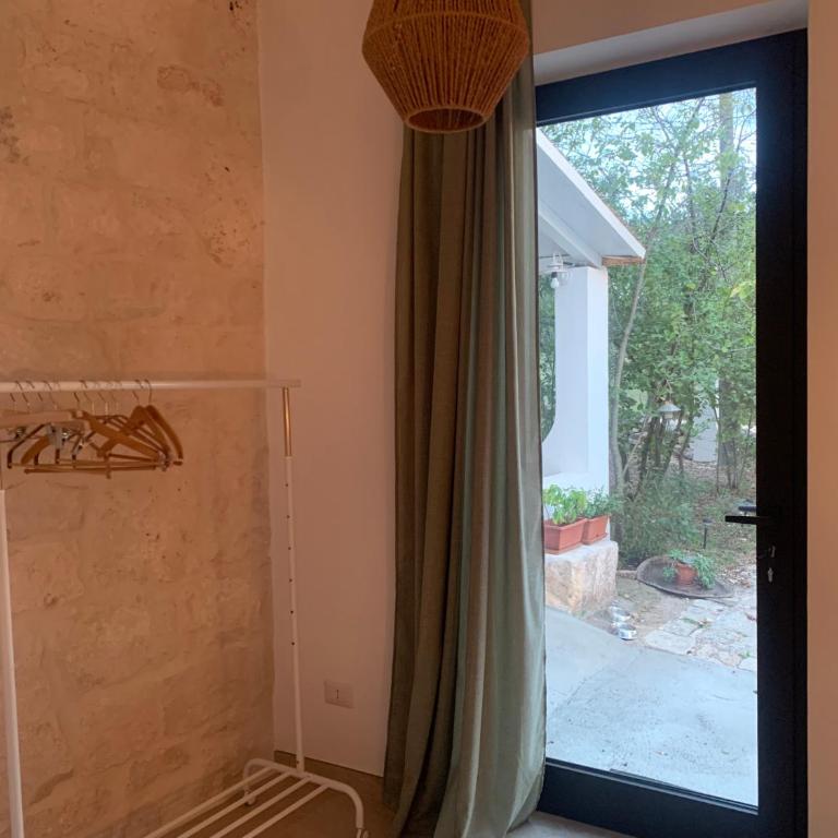 Casale Montedoro - Camera Matrimoniale con Bagno Privato - 12