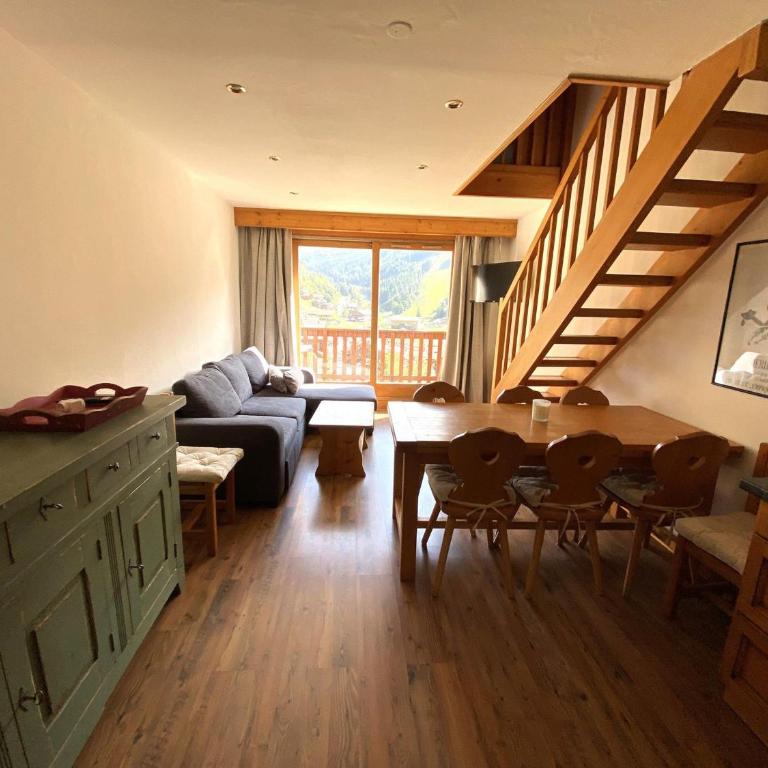 Appartement Duplex 3 Pièces, 6 Pers, Méribel Centre, Proche Pistes - FR-1-411-862 - Apartment - 8