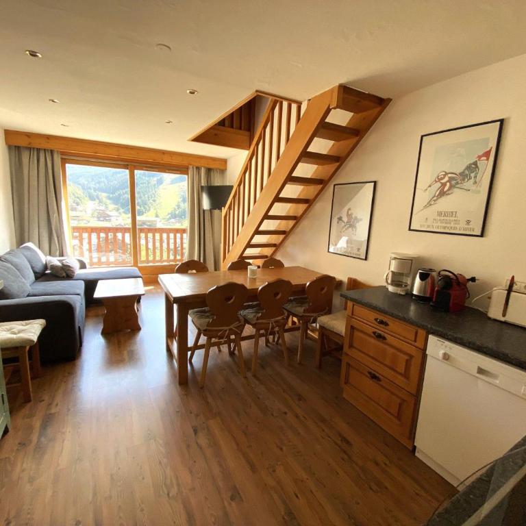 Appartement Duplex 3 Pièces, 6 Pers, Méribel Centre, Proche Pistes - FR-1-411-862 - Apartment - 12