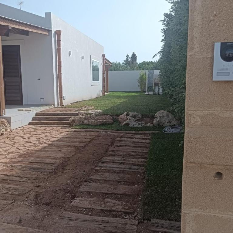 giorgia house - Three-Bedroom House - 2