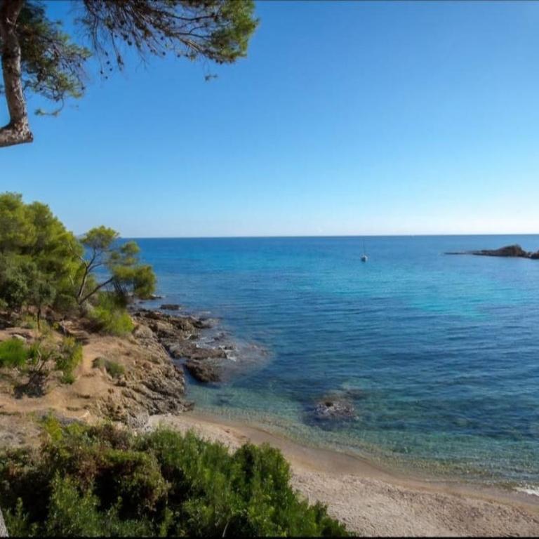 VILLA rénovée, piscine vue mer, clim, borne VE - Villa avec Piscine Privée - 18