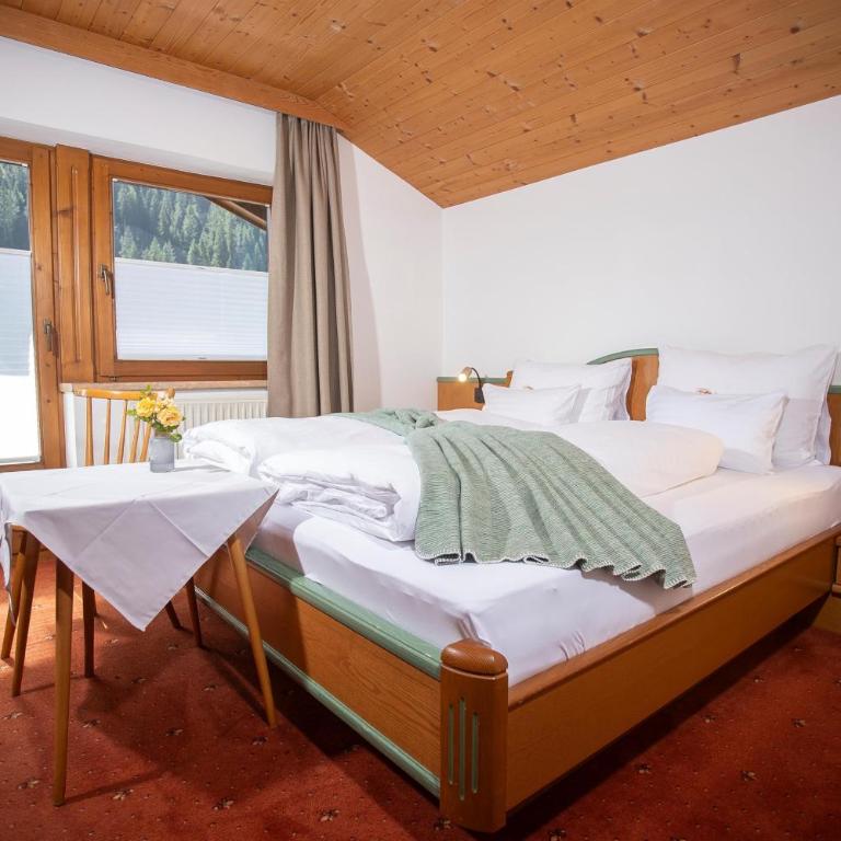Wiesenau, Ferienhaus - Holiday Home with Bath - 3