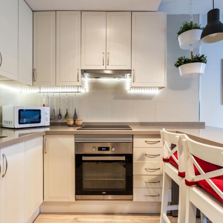 2 habitaciones y 2 baños, vista lateral mar Sofia 2 by Sur Suites - Two-Bedroom Apartment - 30