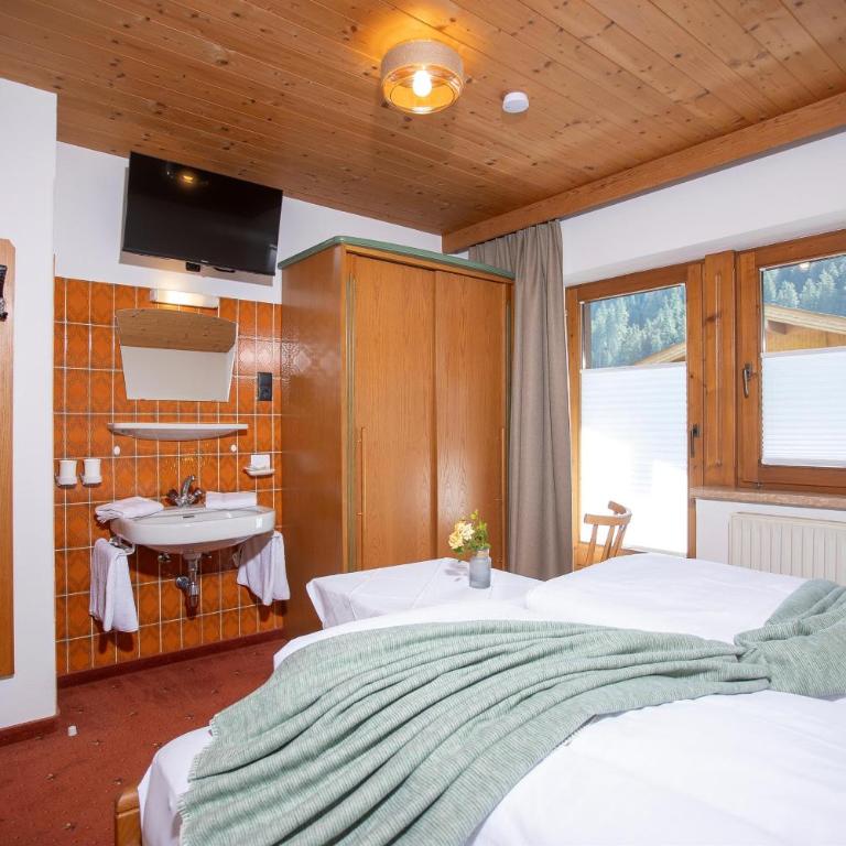Wiesenau, Ferienhaus - Holiday Home with Bath - 17