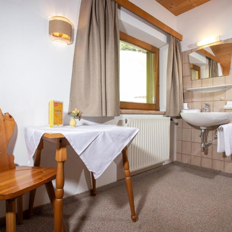 Wiesenau, Ferienhaus - Holiday Home with Bath - 28