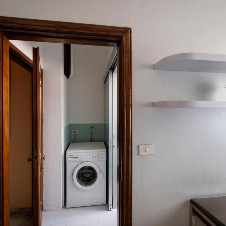 Splendido Appartamento in Zona Città Studi - Appartamento con 3 Camere da Letto - 37