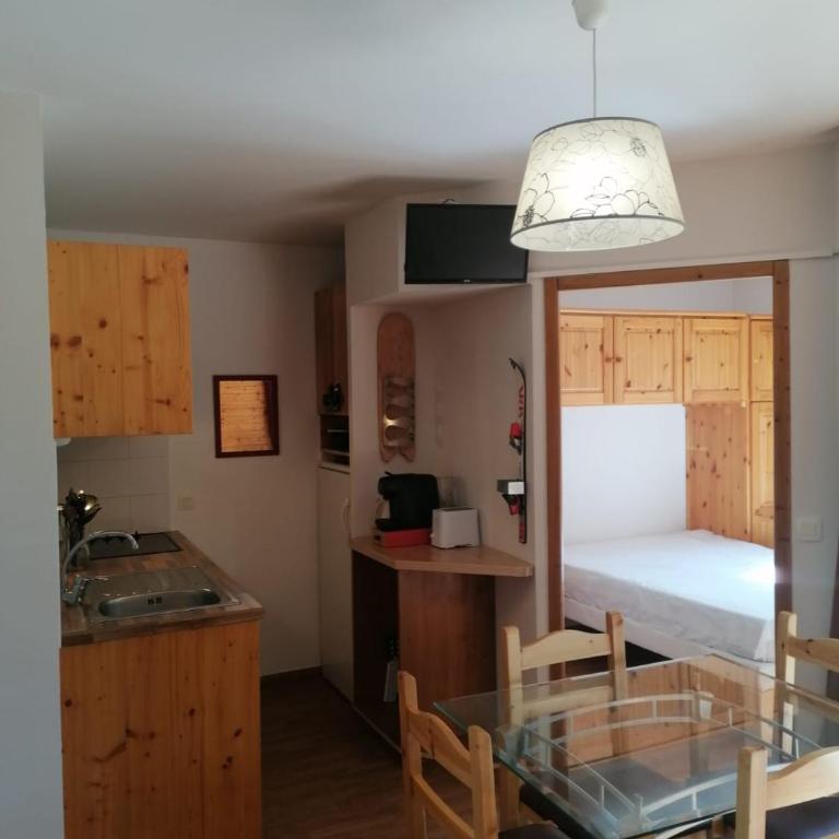 Station ORELLE-VAL THORENS, app 4-6 pers, piscine et spa - Appartement 2 Chambres - 4