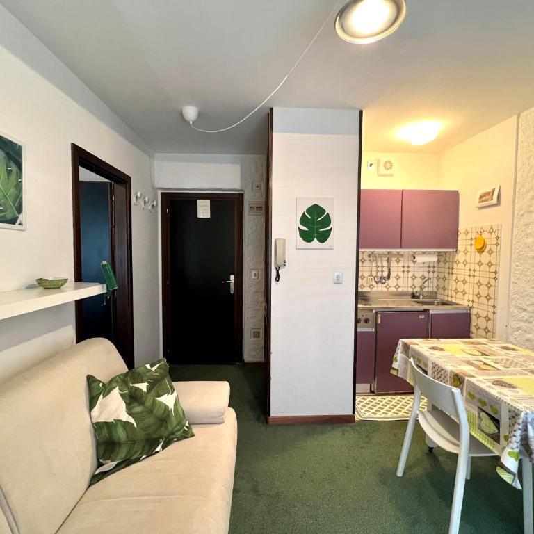 Bilocale Fevri 212 - Appartamento con 1 Camera da Letto - 2