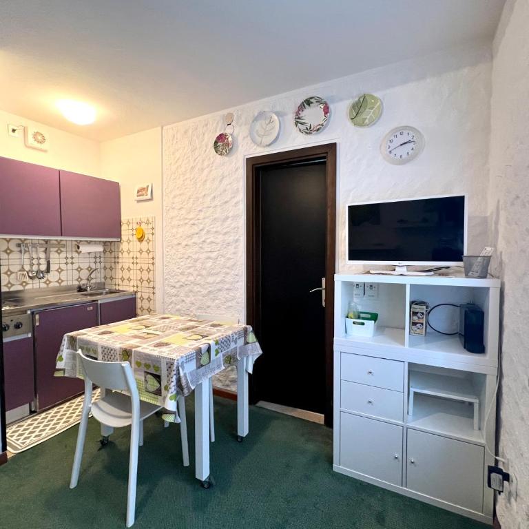 Bilocale Fevri 212 - Appartamento con 1 Camera da Letto - 7