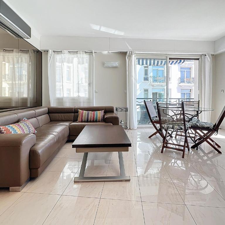 Luxury 1 bedroom Croisette Martinez direct sea view 241 - Appartement - Vue sur Mer - 8