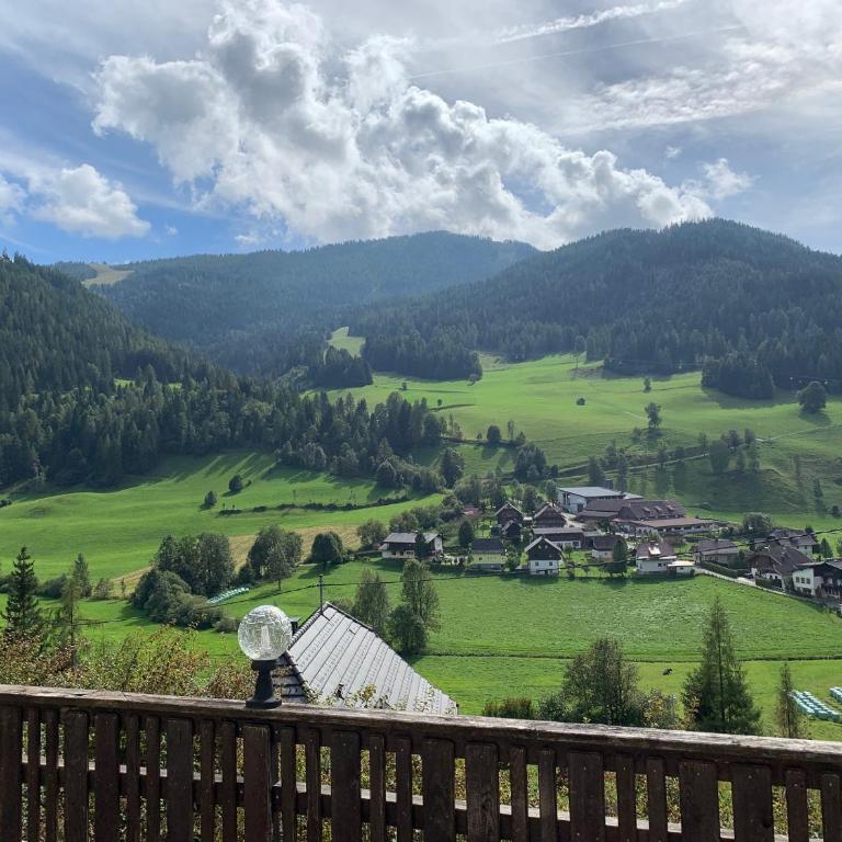 Gästehaus Kaiserblick - Doppelzimmer mit Balkon - 1