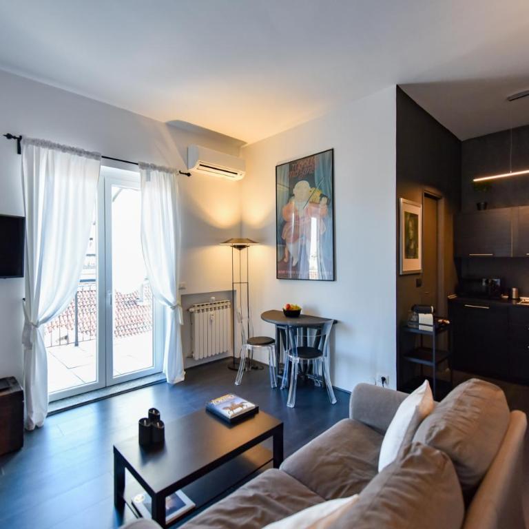 Attico centrale con vista Torino - Appartamento con 1 Camera da Letto - 13