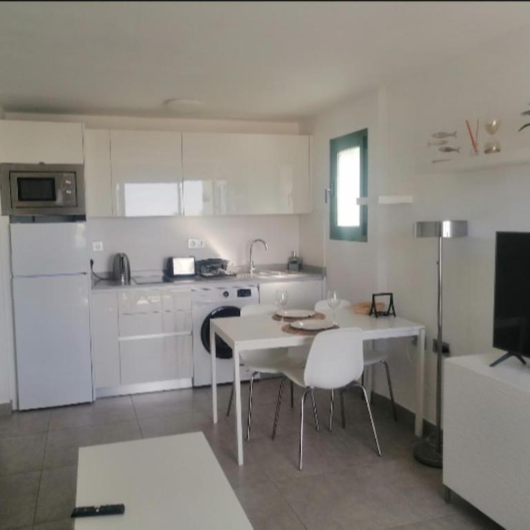 Apartamentos los volcanes luxury views - One-Bedroom Apartment - 11