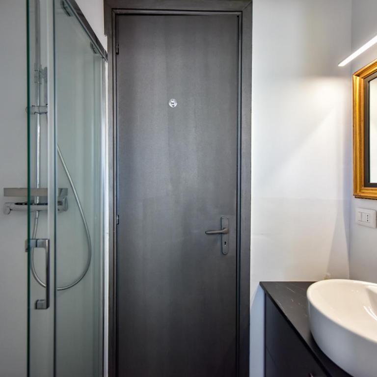 Attico centrale con vista Torino - Appartamento con 1 Camera da Letto - 29