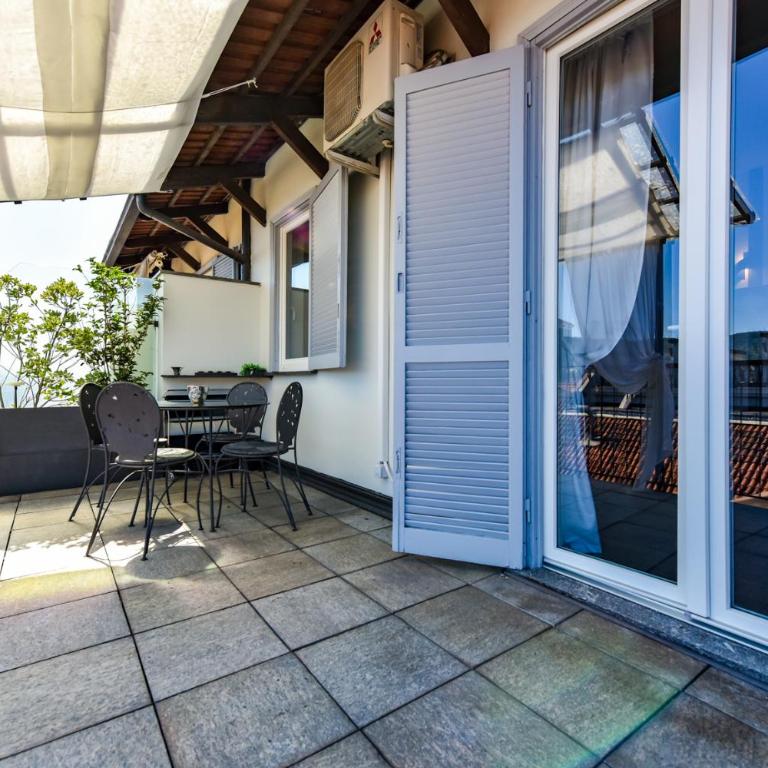 Attico centrale con vista Torino - Appartamento con 1 Camera da Letto - 8