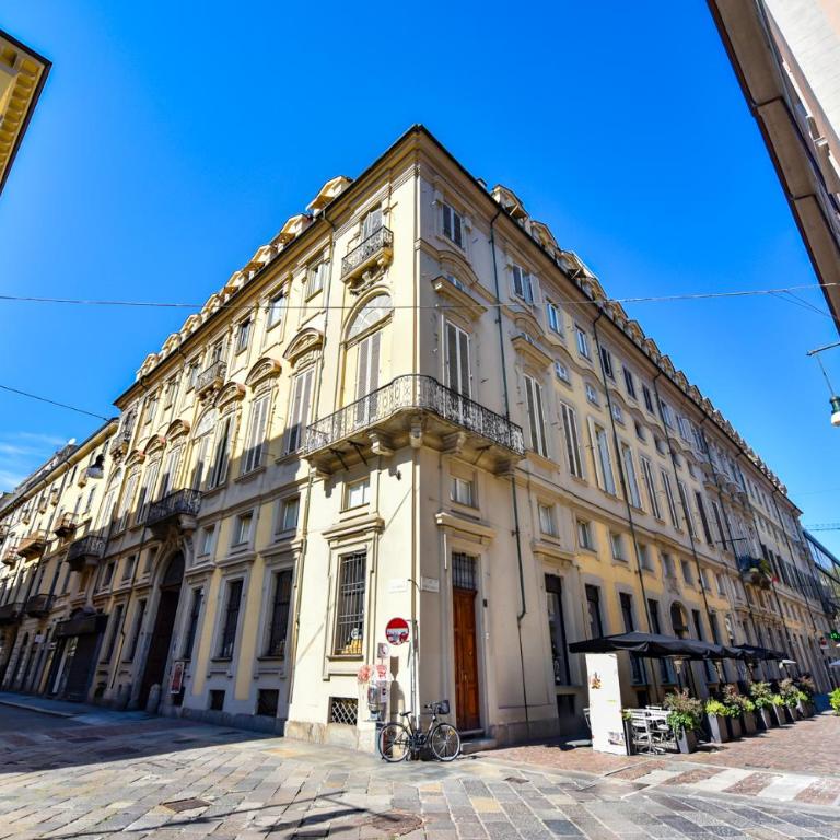 Attico centrale con vista Torino - Appartamento con 1 Camera da Letto - 35