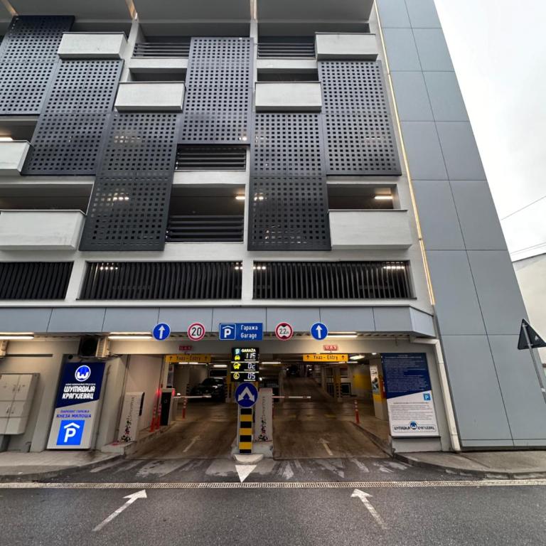 Zuma Lux Apartments - One-Bedroom Apartment - 40