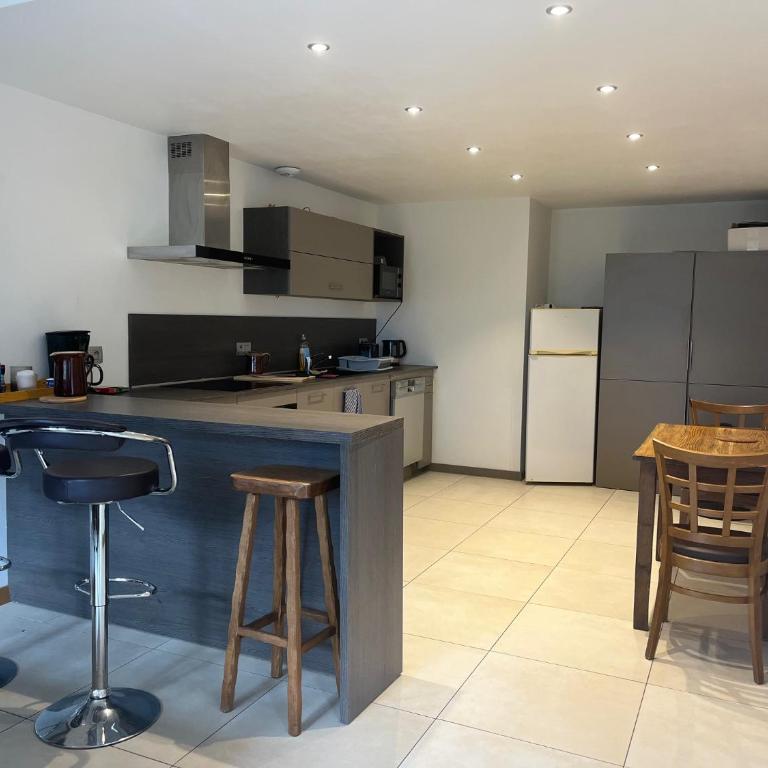 Résidence plein sud en vallée de Chamonix - Appartement 3 Chambres avec Vue sur la Montagne - 10