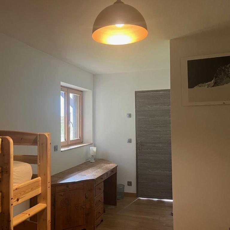 Résidence plein sud en vallée de Chamonix - Appartement 3 Chambres avec Vue sur la Montagne - 2