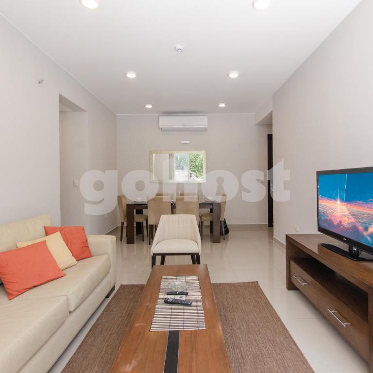 Spacious 2 bedroom apt in Villa Morra - Apartment - 1