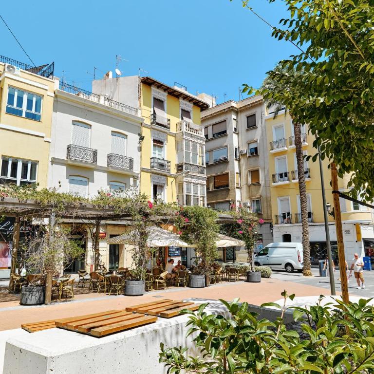 110m KKARA 3BR 2BA central Plaza Nueva view apt - Three-Bedroom Apartment - 62