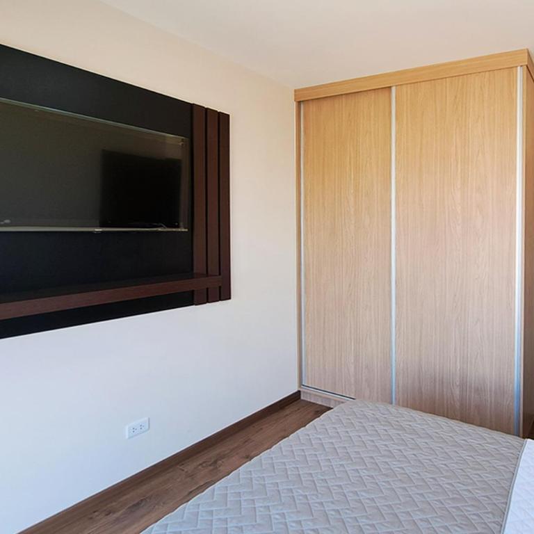Amplio departamento en Cochabamba - Two-Bedroom Apartment - 9