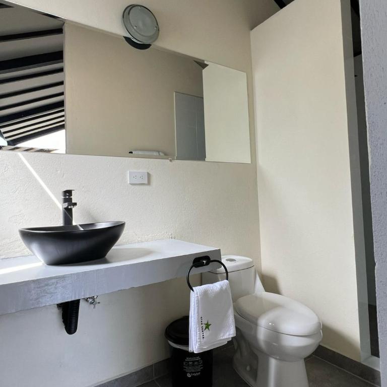 STAR CENTER Hotel Boutique - Habitación Doble con baño privado - 9