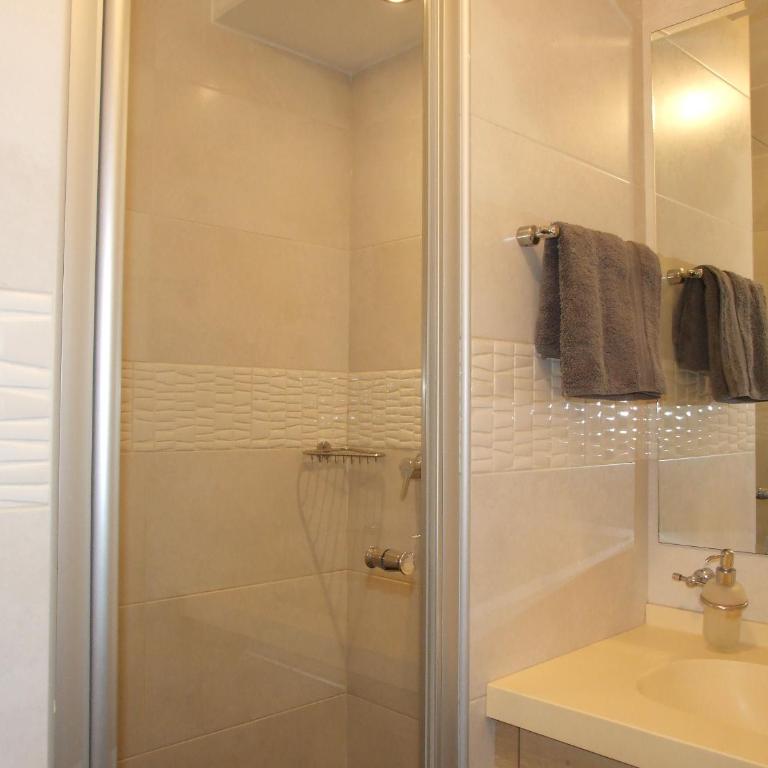 Apartmani Kopaonik Centar Maglic - Deluxe Apartment - 2