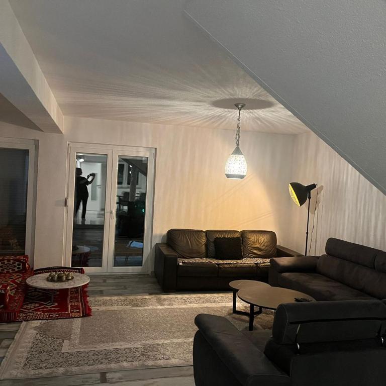 Peace Holiday Home - One-Bedroom House - 17