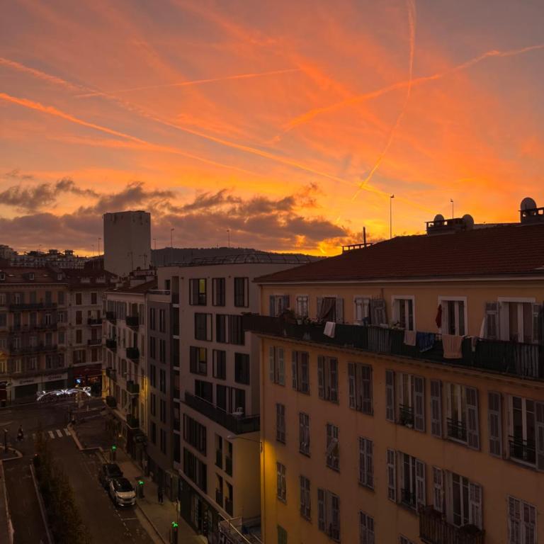 Appartement Gare Nice Ville - Apartamento de 1 Dormitorio con balcón y vistas a la ciudad - 19