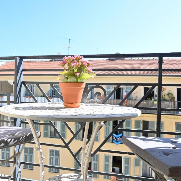 Appartement Gare Nice Ville - Apartamento de 1 Dormitorio con balcón y vistas a la ciudad - 36