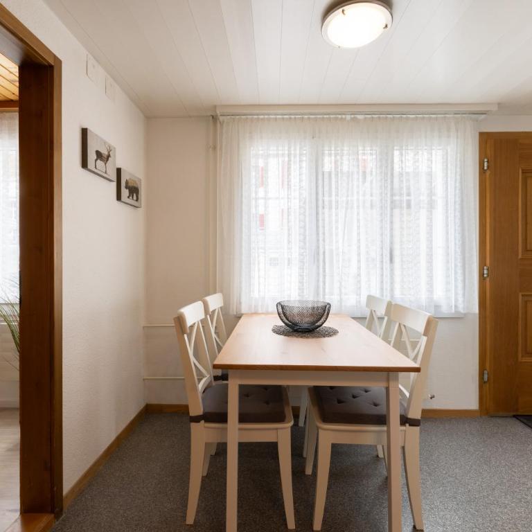 3,5 Zimmer Wohnung Eigerblick zentral in Grindelwald - Apartment mit 2 Schlafzimmern - 9