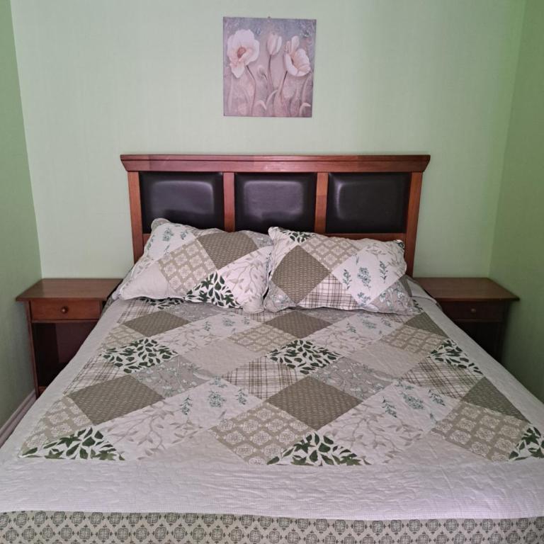 Apartamento - Three-Bedroom Apartment - 12