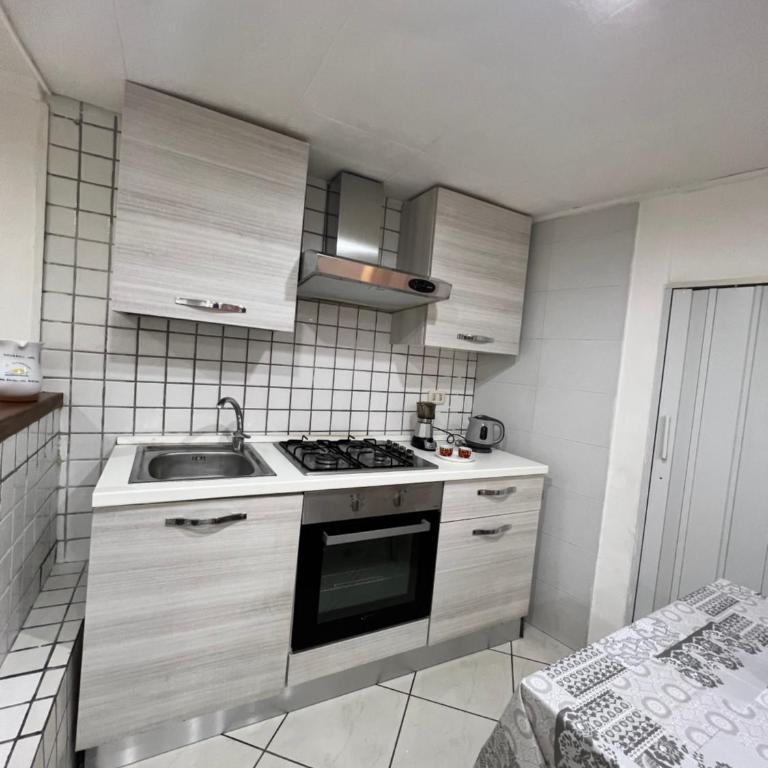 Savoia 270 - Appartamento - 11