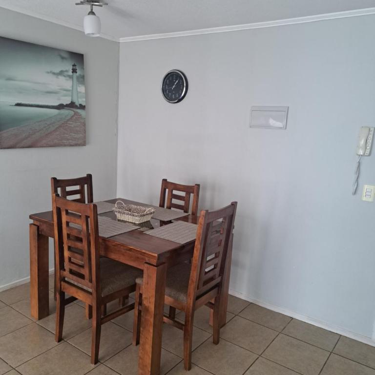 Apartamento - Three-Bedroom Apartment - 3