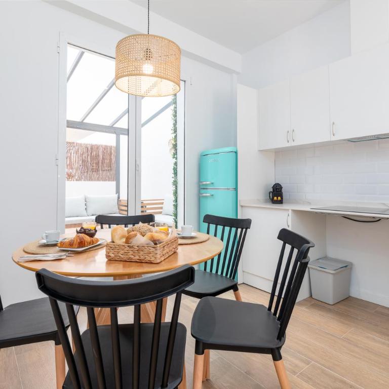 Travel Habitat Bioparc Apartments - Two-Bedroom Apartment with Terrace - 12