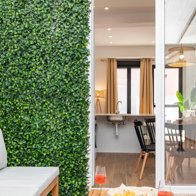 Travel Habitat Bioparc Apartments - Two-Bedroom Apartment with Terrace - 4