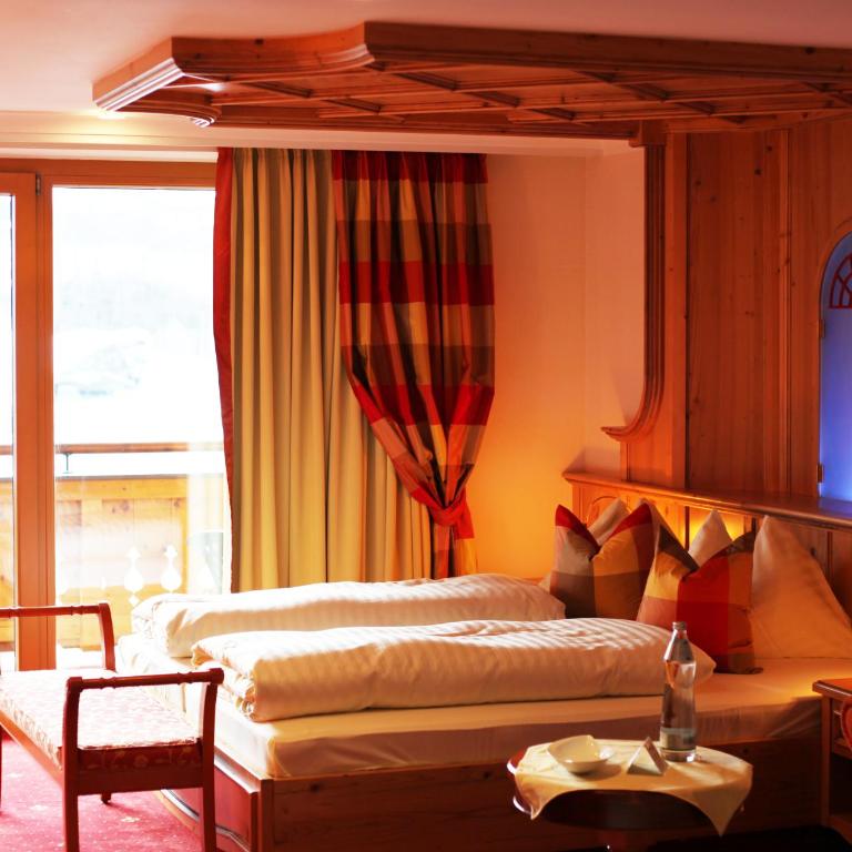 JUFA Alpenhotel Saalbach - Suite mit 1 Schlafzimmer - 2