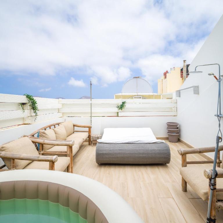 Las Palmas Beach Penthouse - Two-Bedroom Apartment - 20