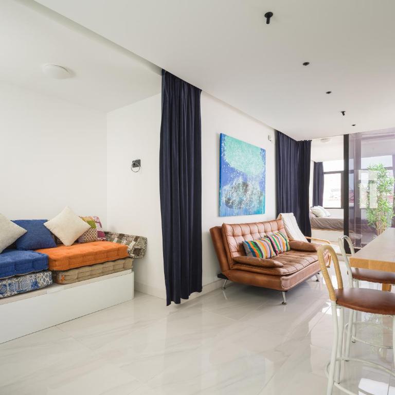 Las Palmas Beach Penthouse - Two-Bedroom Apartment - 7