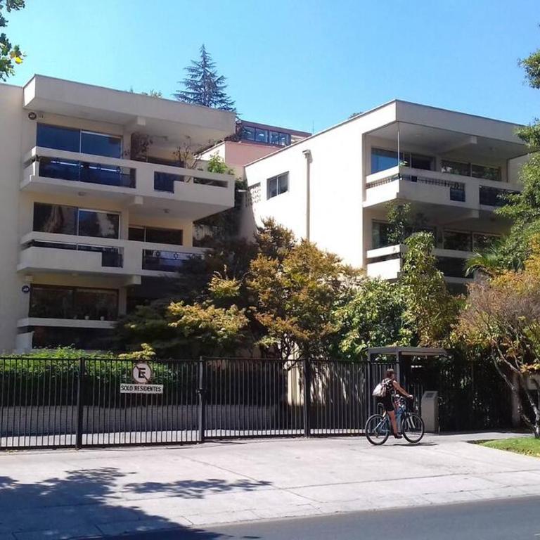 Jardín privado para familias y trabajo - Apartamento - 57