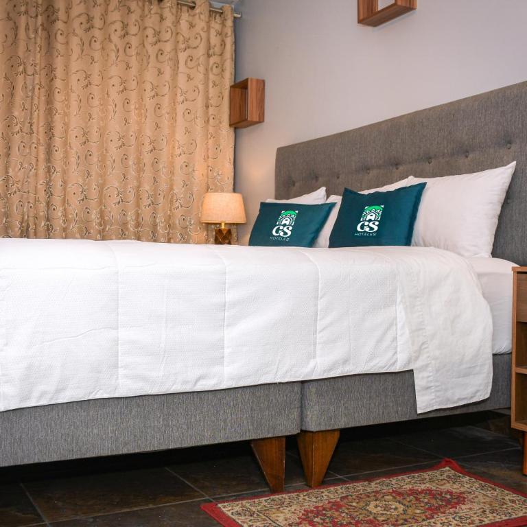 GS Hoteles- Callao - King Room - 5
