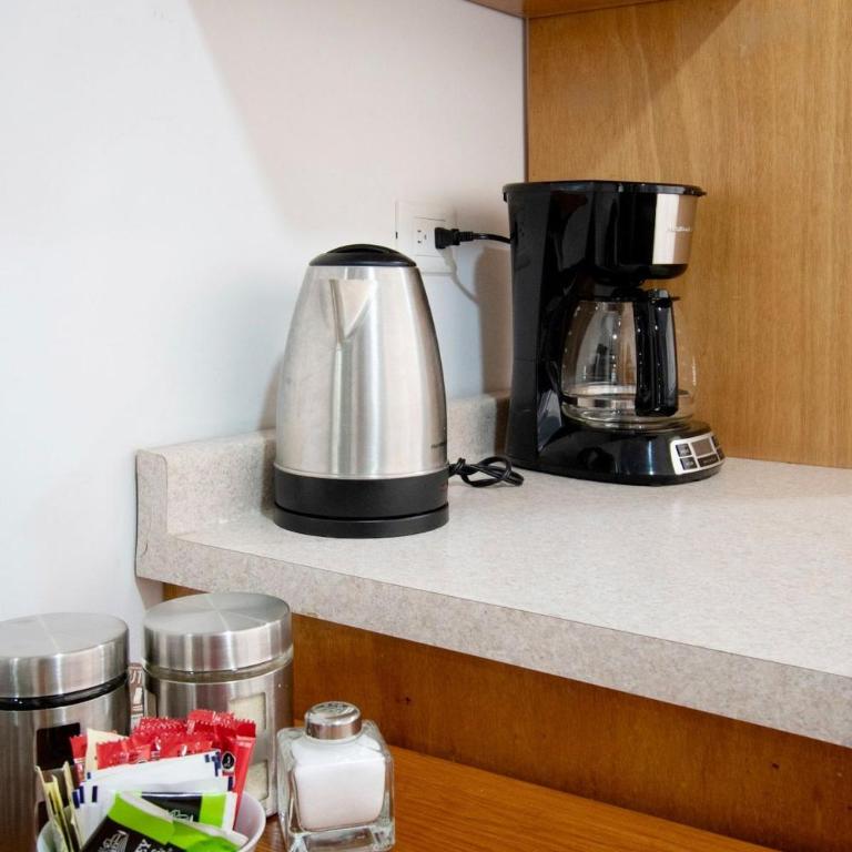 Panchito · Bright & Spacious 3-BR-2BTH, near WTC/ Insurgentes - Three-Bedroom Apartment - 23