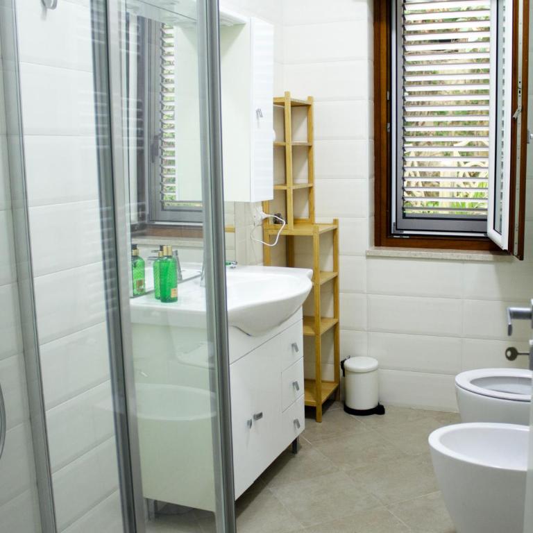 Casa Vacanze Villa Matelda - Appartamento Familiare con 2 Camere da Letto - 13